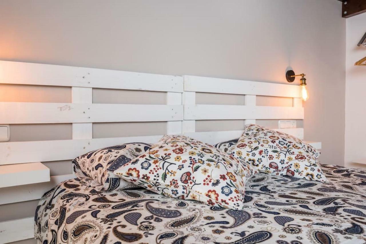 Design Apartment In The City Center Малага Экстерьер фото