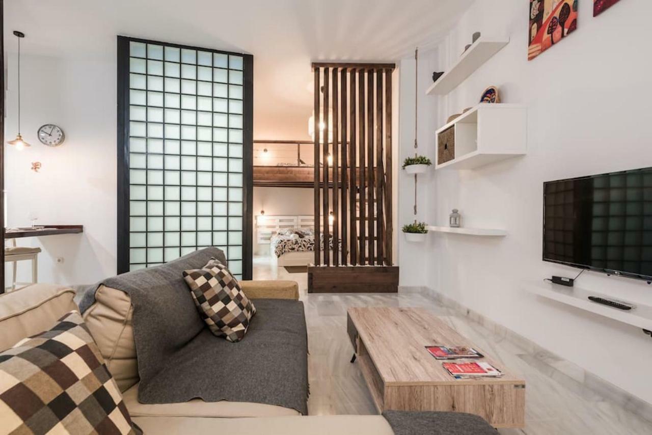 Design Apartment In The City Center Малага Экстерьер фото