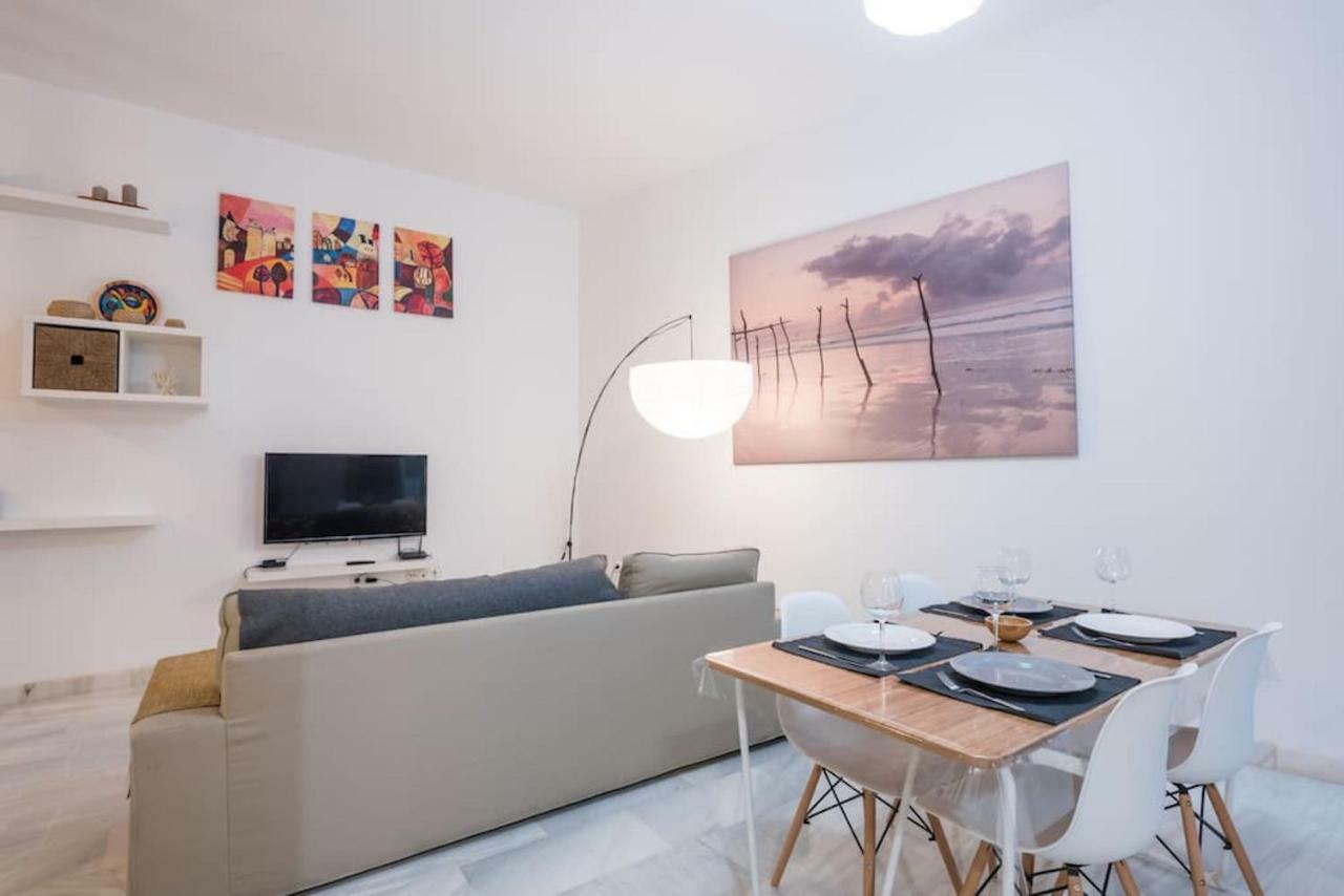 Design Apartment In The City Center Малага Экстерьер фото